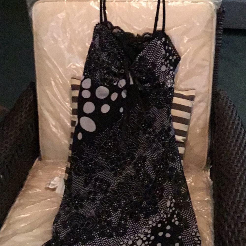 Cocktail dress - Picture 2 of 3